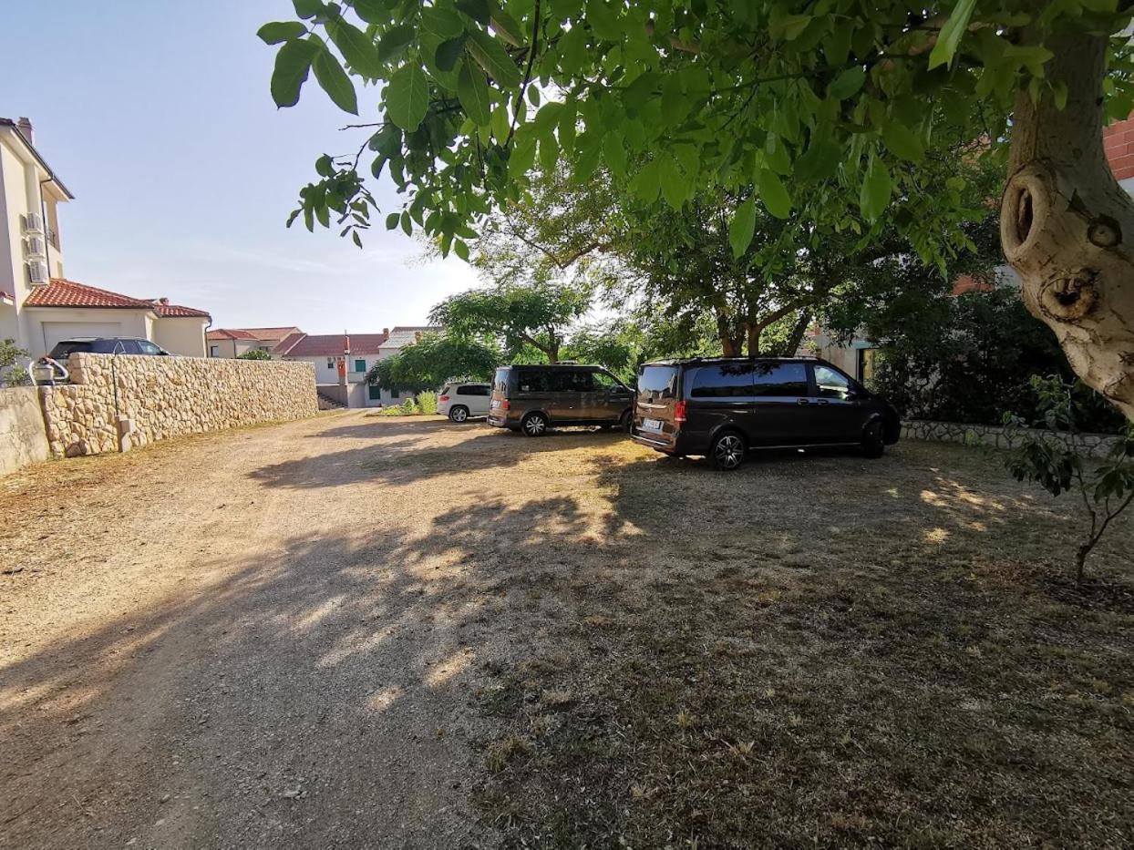 Room'S Brica Barbat na Rabu Zewnętrze zdjęcie